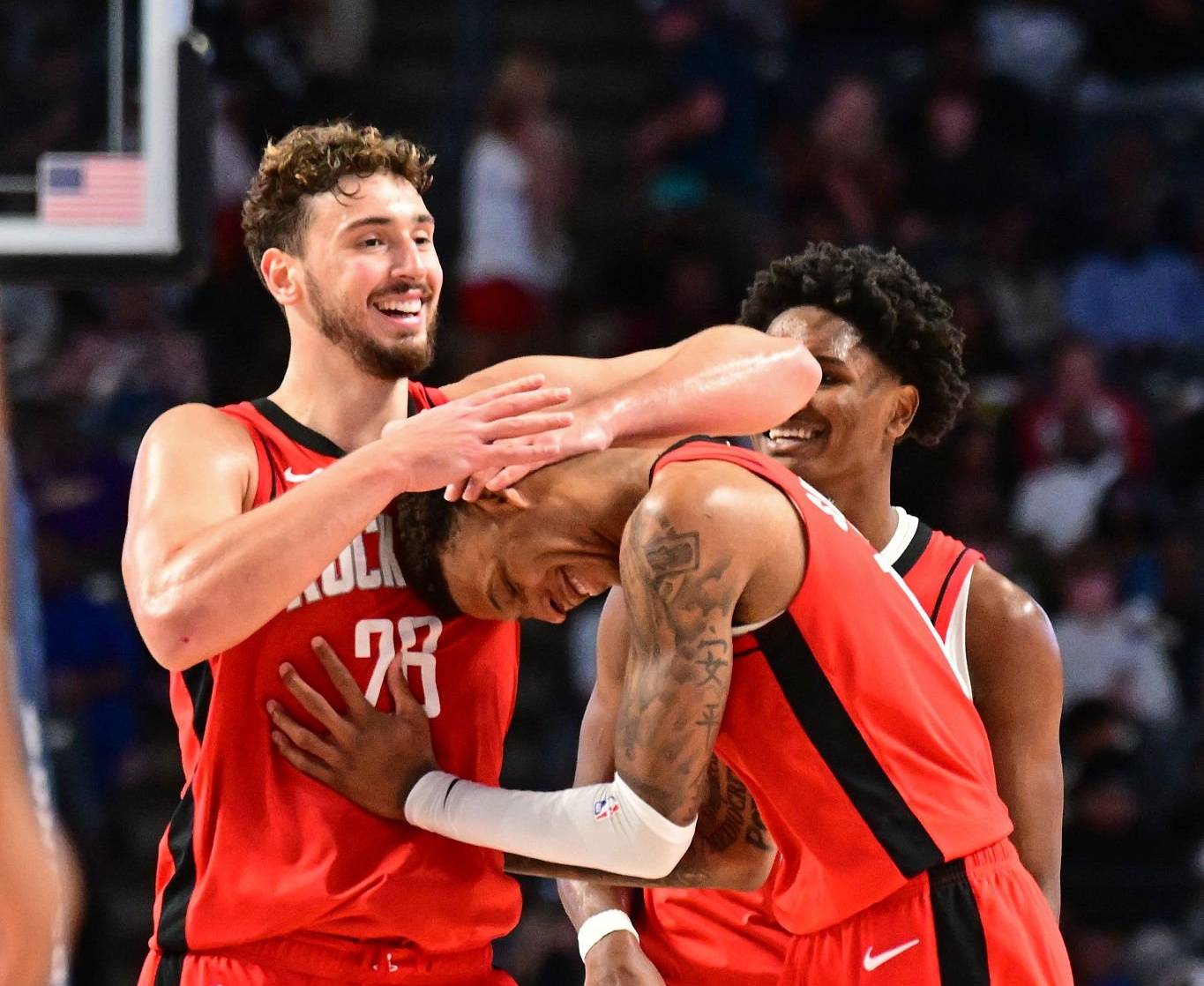 官方网页版登录入口-火箭对太阳的今天的比赛视频