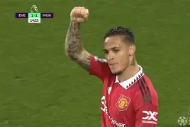 曼联险胜,球迷呼吁强化防守实力