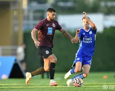 KY Game-莱斯特城夺英超冠军赛季与第二名