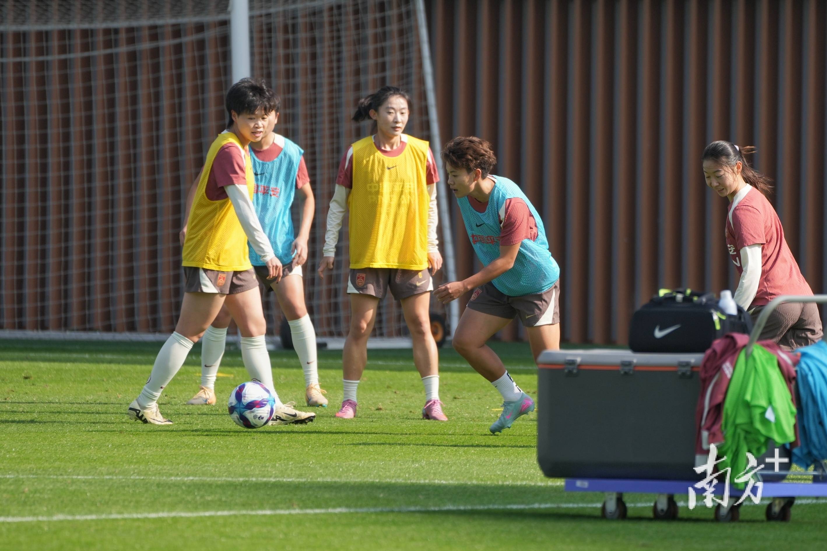 中国女足球员出柜