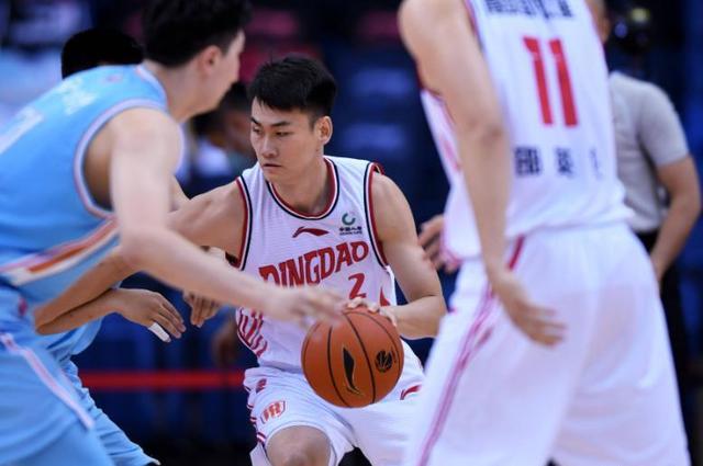 特斯拉股价遭重挫