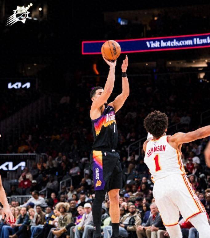 篮网豪取10连胜升至东部第二